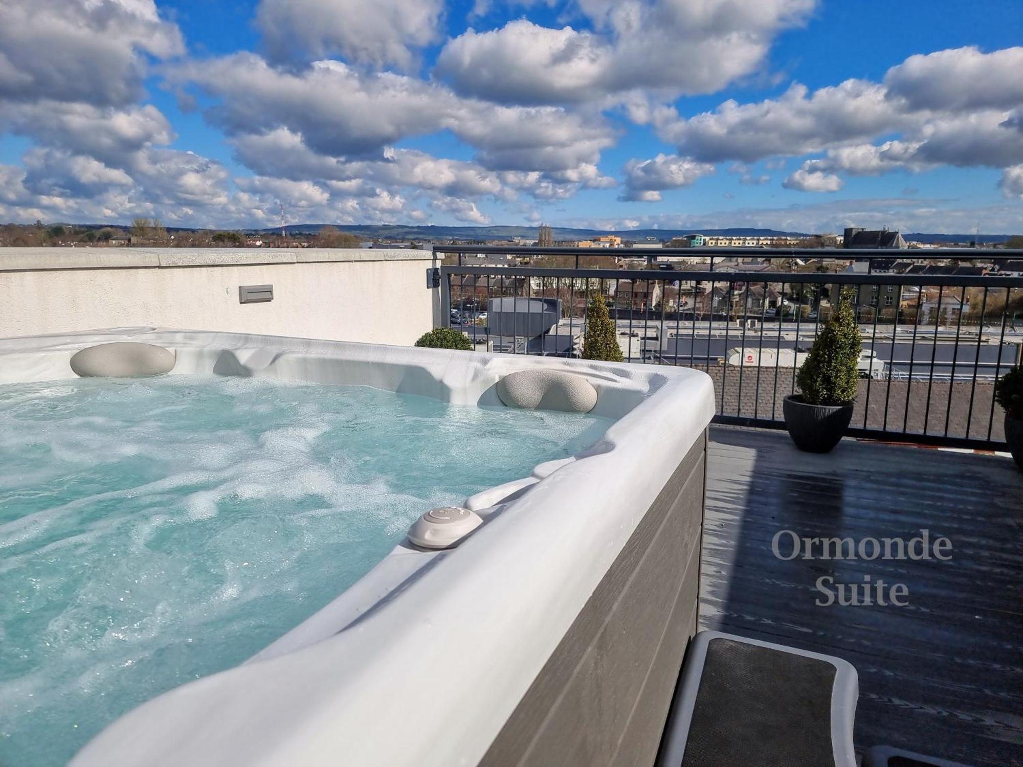 Kilkenny Suites Exterior foto